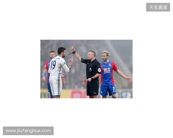 前白堡球员:当年刻意吃黄牌被停赛,这样就能多见见女友了 前白堡球员:当年刻意吃黄牌被停赛,这样就能多见见女友了