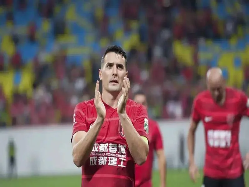 战力如何?媒体人谈新鹏城首发:周定洋、巴蒂班西卡、戴伟浚在列